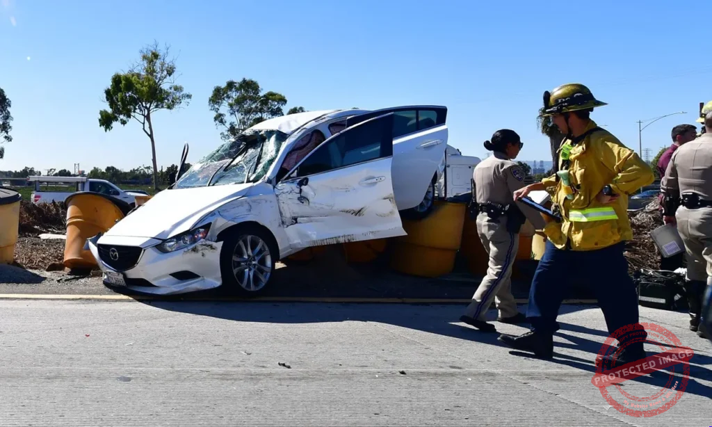 Experienced car accident lawyer Los Angeles helping injured crash victims